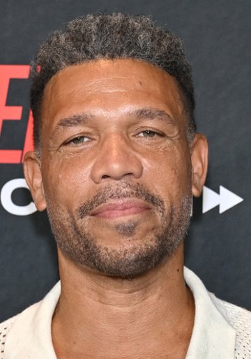 Jason Alan Carvell / Alonso St. James