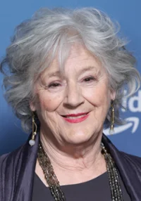 Maggie Steed 