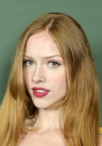 Julia Doyle 
