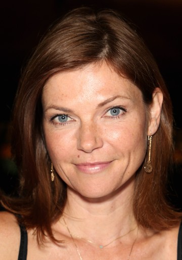 Nicole De Boer / Becca Dorasay