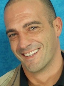 Mauro Aversano / Pijak