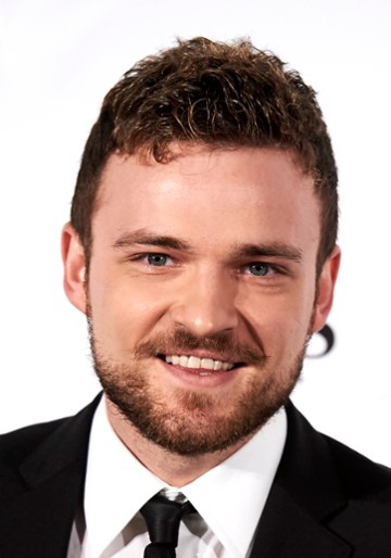 Adam Jezierski / V&iacute;ctor Sanz