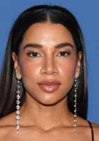 Hannah Bronfman / 