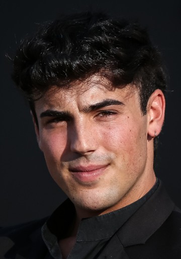 Óscar Casas / 