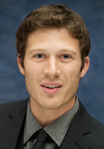 Zach Gilford / Riley Flynn