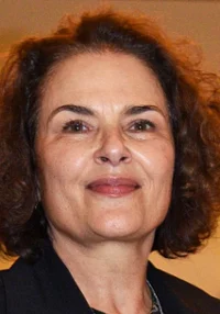 Barbara Auer 
