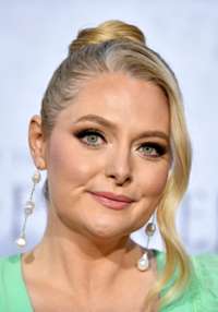 Lauren Ash I