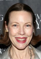 Veanne Cox / Maggie