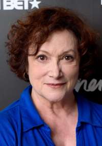 Geraldine Singer 