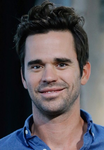 David Walton / Henry
