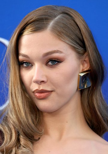 Jessica Alexander / Jordan Bennett po przemianie