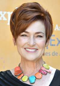 Carolyn Hennesy 