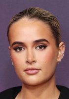 Molly-Mae Hague / 