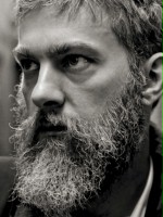 Ethan Johns / 