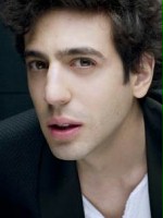 Max Boublil / Toon