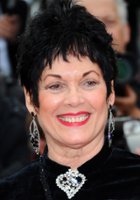 Martine Beswick / Nupondi
