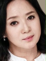 Ki-Seon Kwon / Żona doktora Um