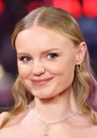 Maria Drăguș / Suzi