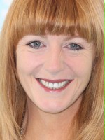 Yvette Fielding / 