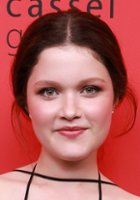 Julia Savage / Jen