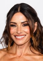 Sarah Shahi / Kapitan Watson