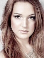 Victoria Duffield / Isabel Carter