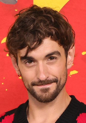 Evan Hengst / Wokalista w Reform Club