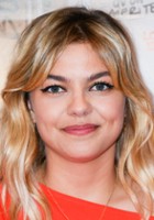 Louane Emera / Eva