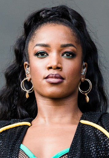Iza / 