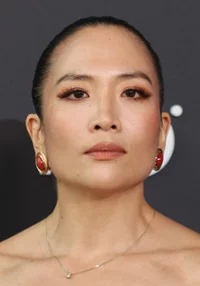 Sandra Yi Sencindiver 