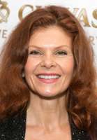 Lolita Davidovich