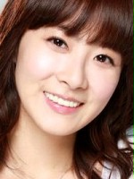 Hyeon-kyeong Ryu / Ji-seon Hong