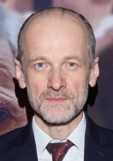 Robert Czebotar / Adam