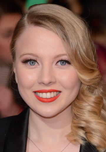 Charlotte Beaumont / Chloe Latimer