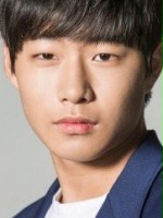 Gi-joon Sin / Eun-Woo Lee, syn Jeon-Seol