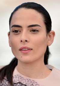 Nailia Harzoune 
