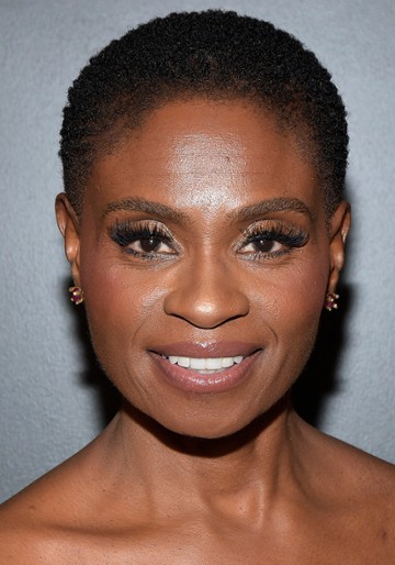 Adina Porter / Komendantka Burelson