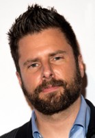 James Roday Rodriguez / Shawn Spencer
