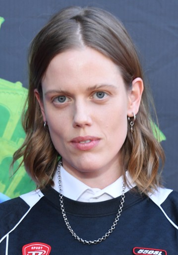 Kelly McCormack / Jess
