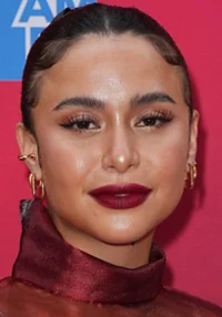 Yassi Pressman 