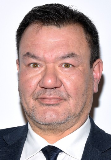 Patrick Gallagher / Urzędnik ds. ubezpieczeń społecznych Louis Cronin