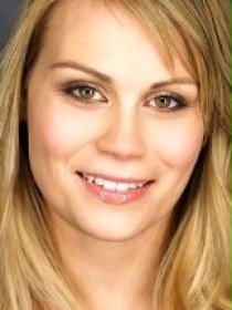 Monica Dottor / Harriet Fuller