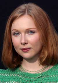 Molly C. Quinn 