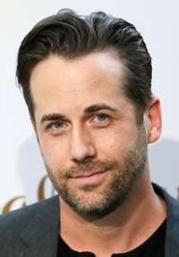 Niall Matter 