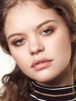 Annika Cuzner