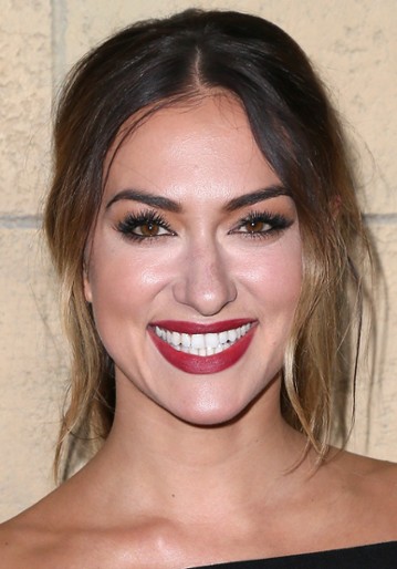 Tasya Teles / Echo