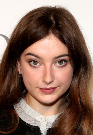 Antonia Clarke / Emily