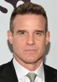 Eddie McClintock 