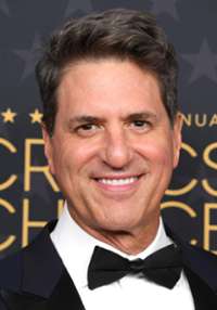 Steven Levitan 