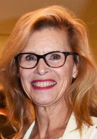Leslie Malton 